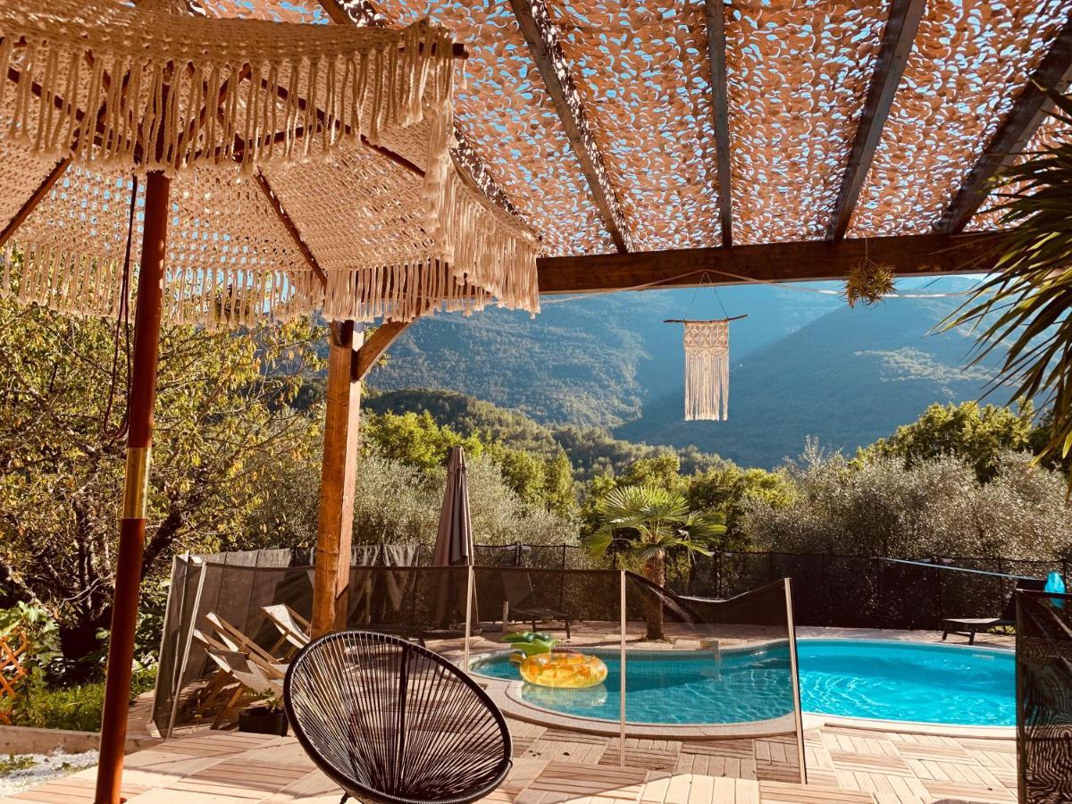 2P Au Coeur Des Montagnes Avec Piscine Chauffee Puget-Théniers Exterior foto