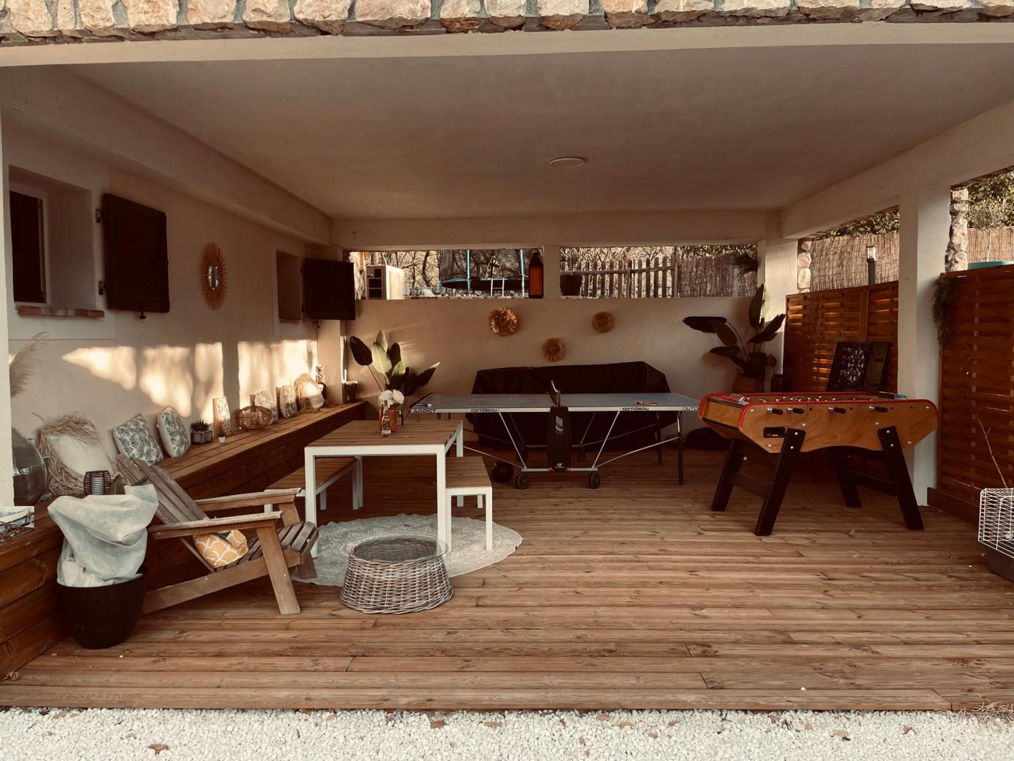 2P Au Coeur Des Montagnes Avec Piscine Chauffee Puget-Théniers Exterior foto